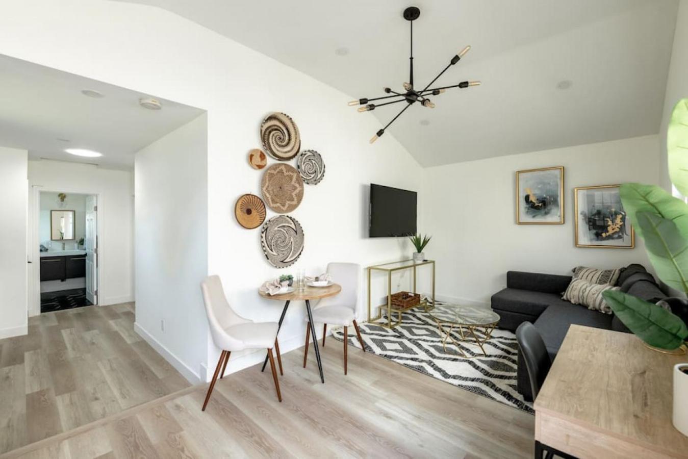 Chic 2Bed And Large Serene Backyard In Heart Of Sd San Diego Exteriör bild