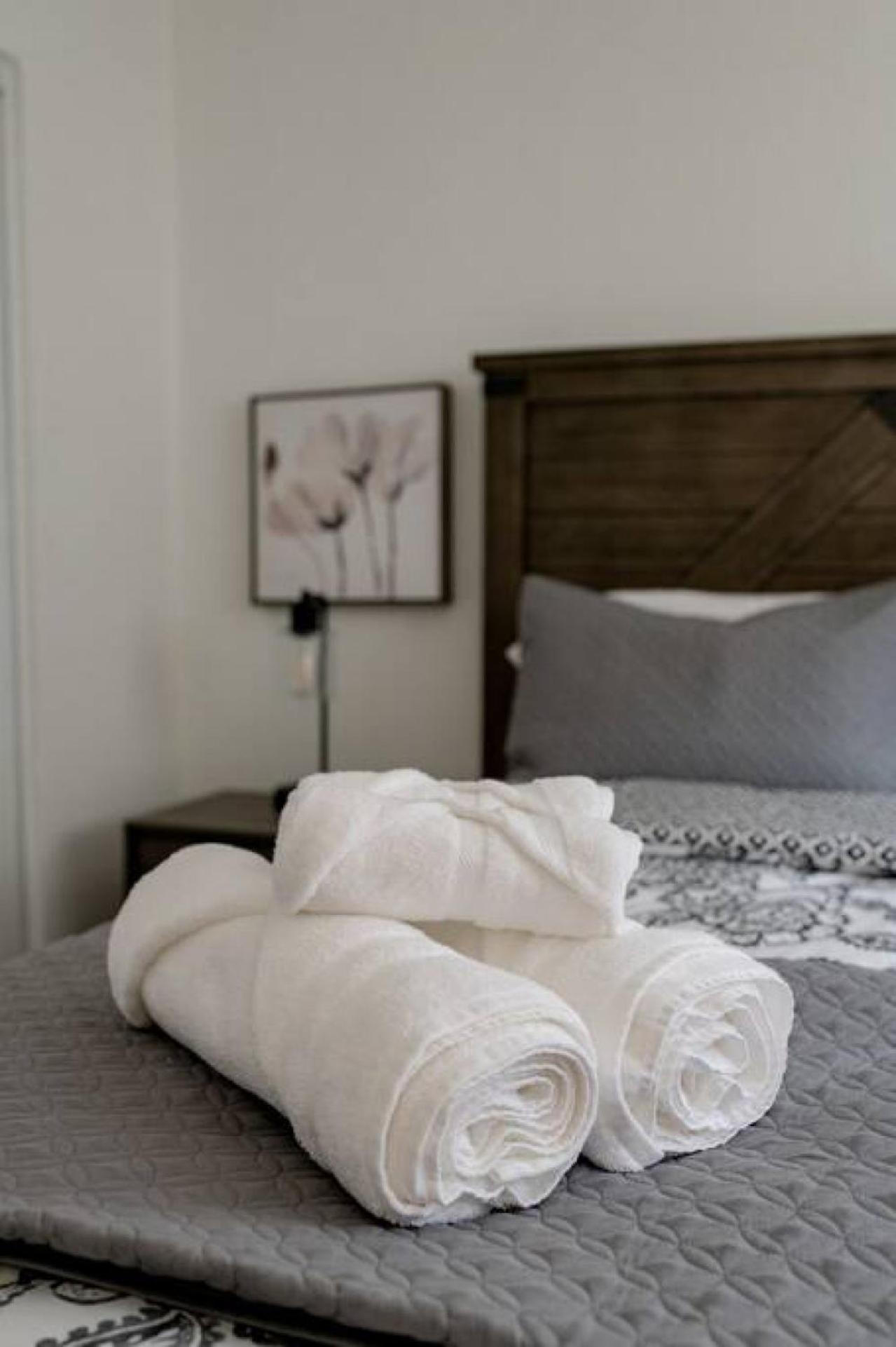 Chic 2Bed And Large Serene Backyard In Heart Of Sd San Diego Exteriör bild